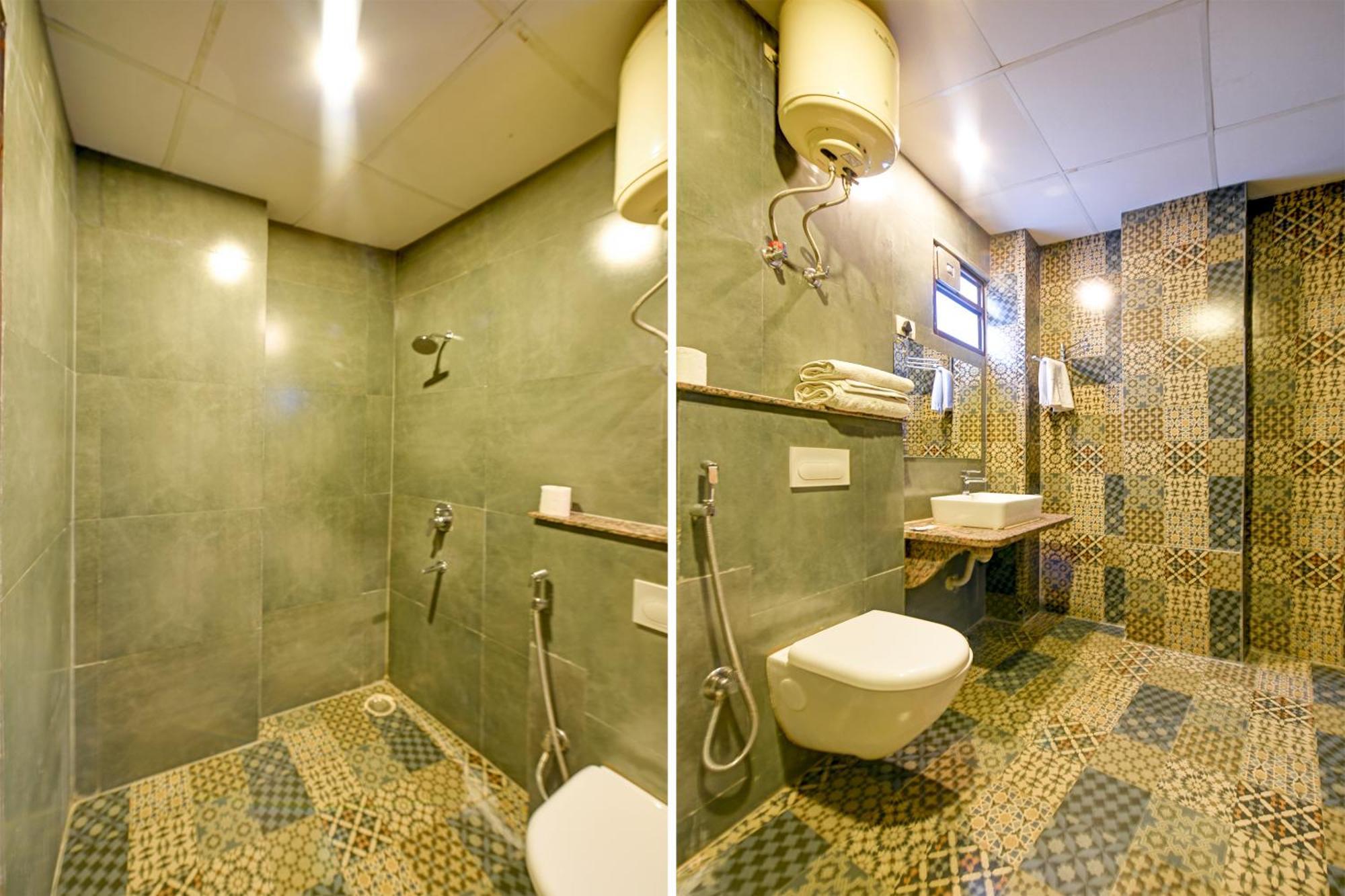 Rosewood Suites A Family Hotel Near Delhi Airport 뉴델리 외부 사진