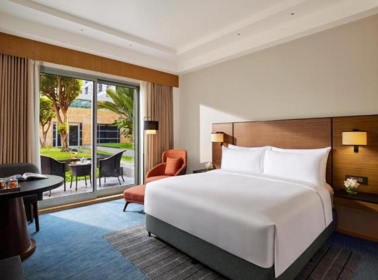 Rosewood Suites A Family Hotel Near Delhi Airport 뉴델리 외부 사진