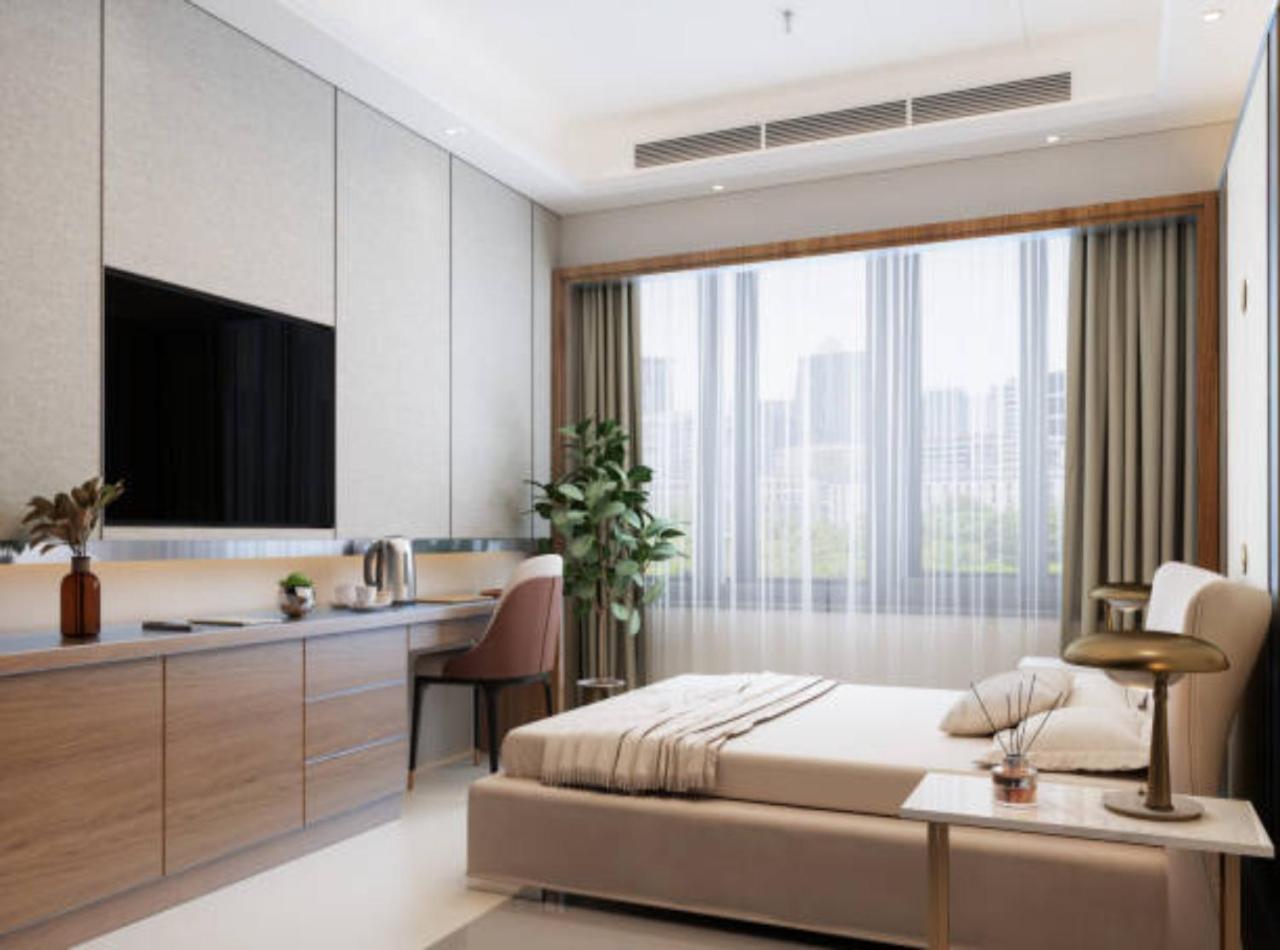 Rosewood Suites A Family Hotel Near Delhi Airport 뉴델리 외부 사진